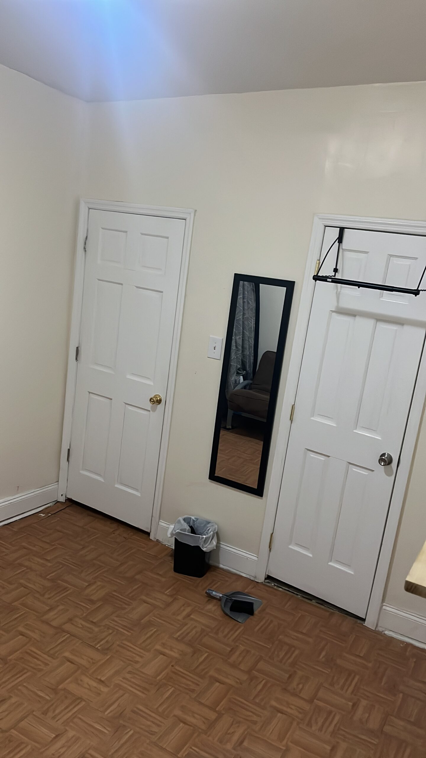 large unfurnished room