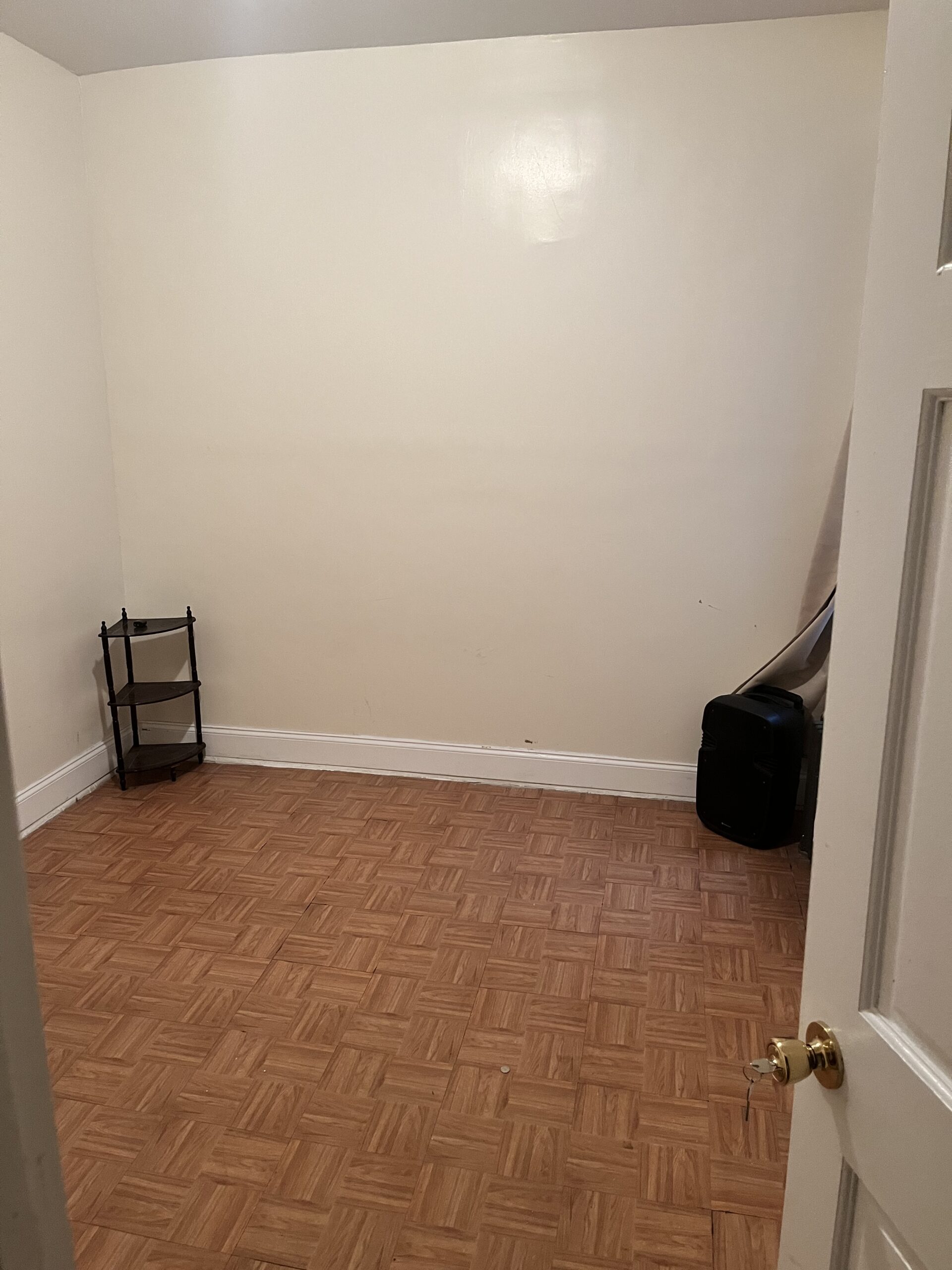 large unfurnished room